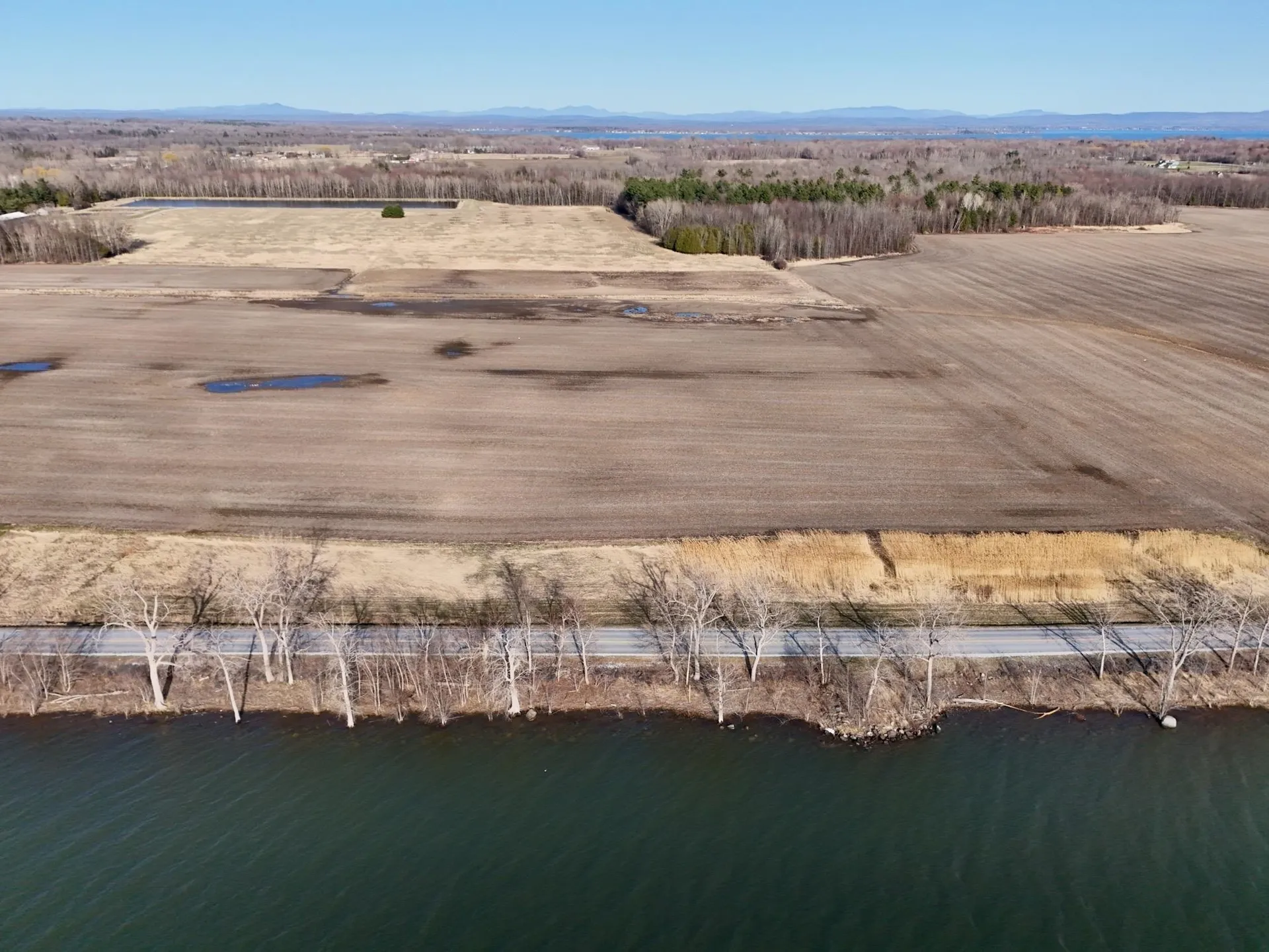 39 West Shore Road Alburgh VT 05440