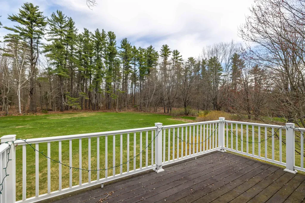 114 Hopkinton Road Concord NH 03301