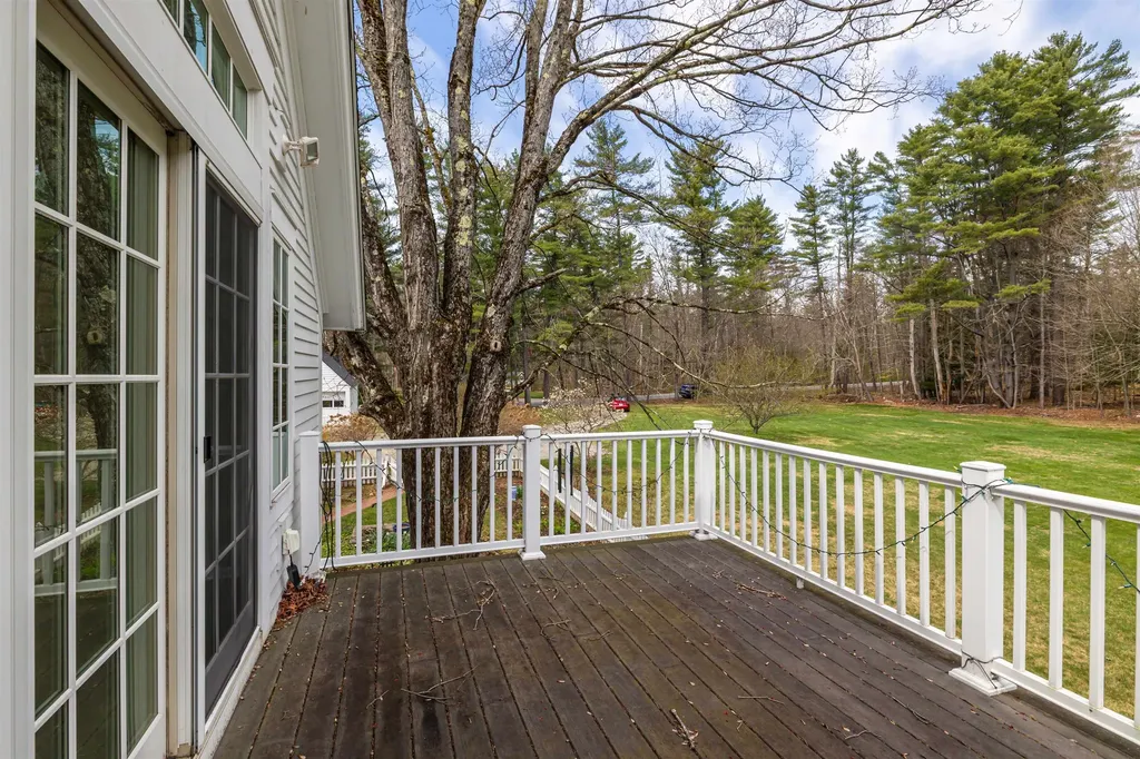 114 Hopkinton Road Concord NH 03301
