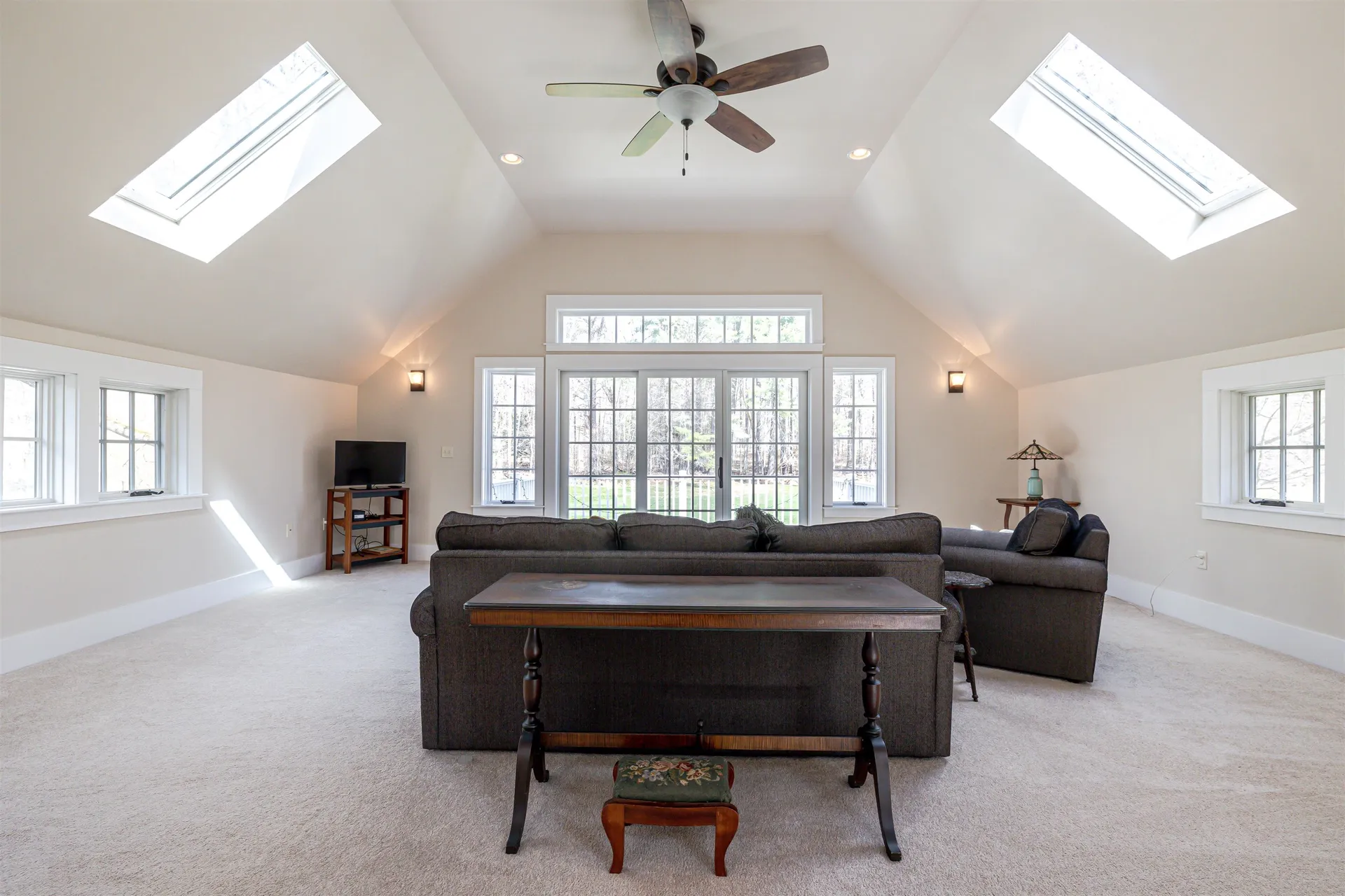 114 Hopkinton Road Concord NH 03301