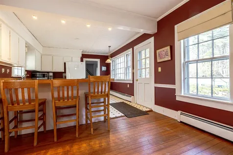 114 Hopkinton Road Concord NH 03301
