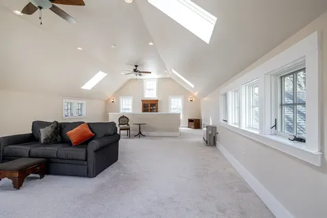 114 Hopkinton Road Concord NH 03301