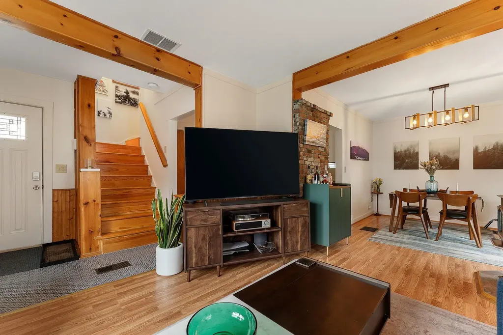 16 George Street Barre City VT 05641