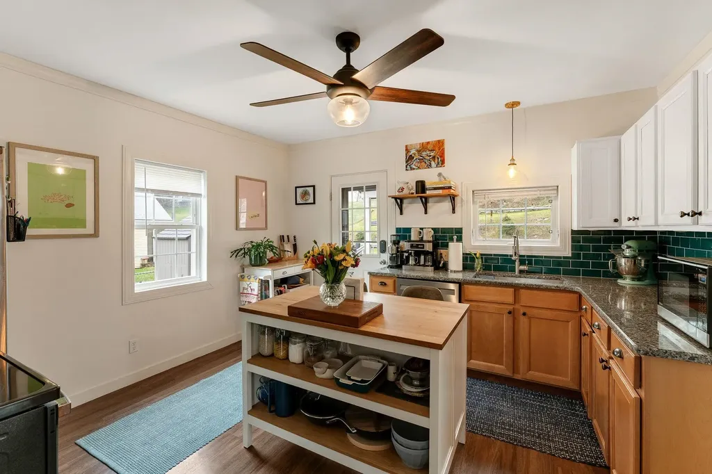 16 George Street Barre City VT 05641