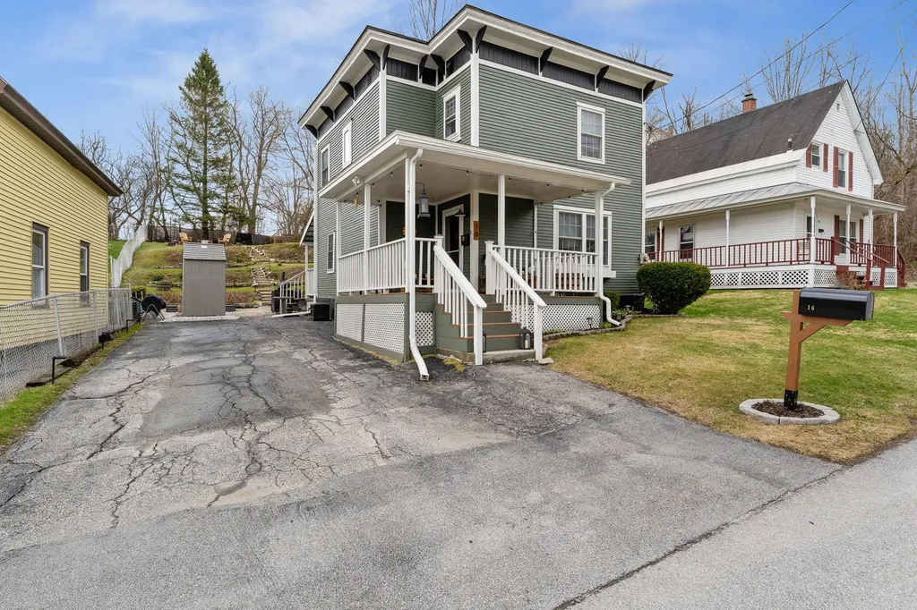 16 George Street Barre City VT 05641