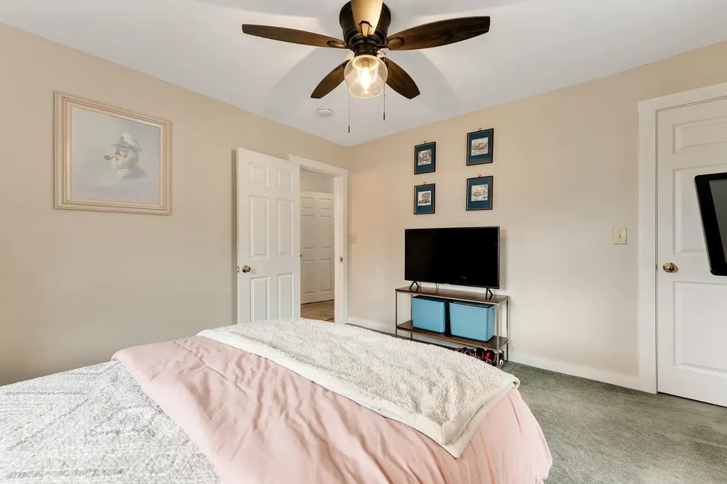 16 George Street Barre City VT 05641