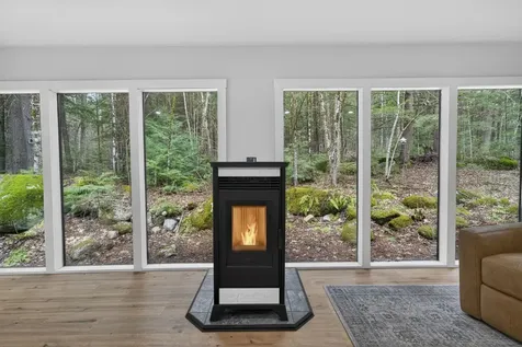 28 Turner Hill Road Antrim NH 03440