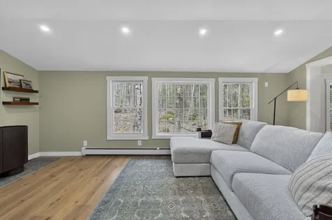 28 Turner Hill Road Antrim NH 03440