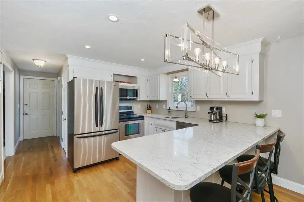 39 Norton Road Hampton NH 03842