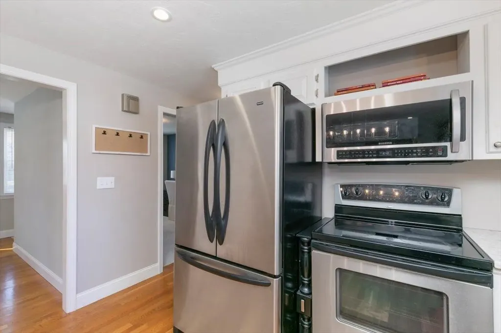 39 Norton Road Hampton NH 03842