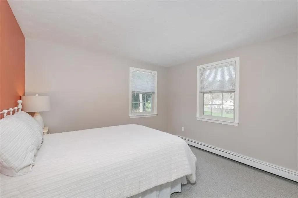39 Norton Road Hampton NH 03842