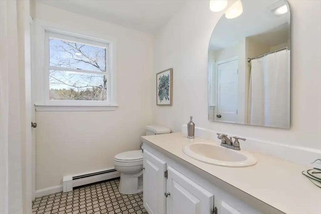 39 Norton Road Hampton NH 03842