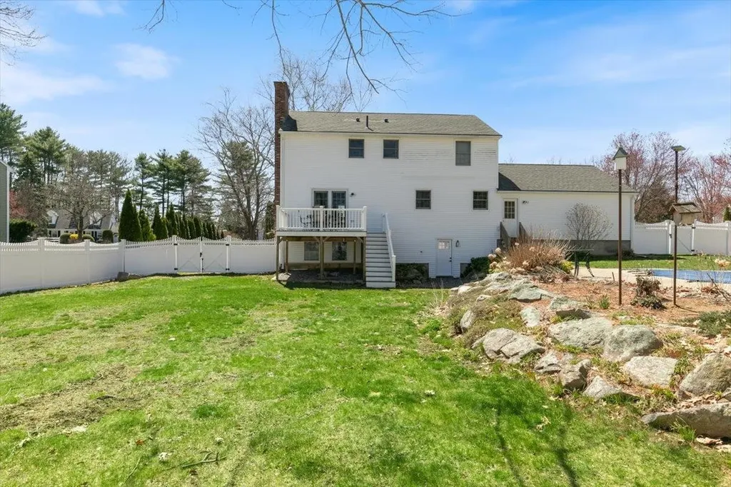 39 Norton Road Hampton NH 03842