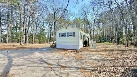 87 Betts Road Rochester NH 03867