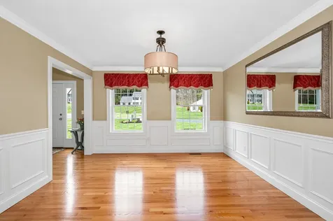 12 Harmony Lane Pelham NH 03076