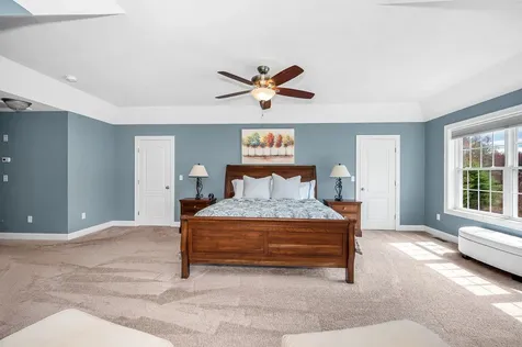12 Harmony Lane Pelham NH 03076