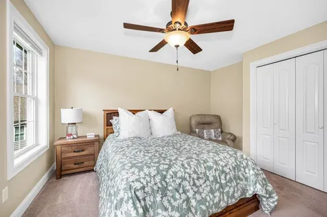 12 Harmony Lane Pelham NH 03076