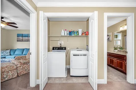 12 Harmony Lane Pelham NH 03076
