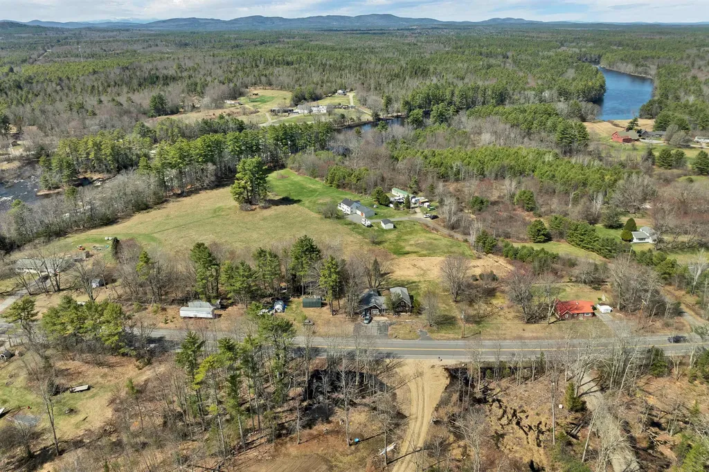 12 Hummingbird Lane Standish ME 04085