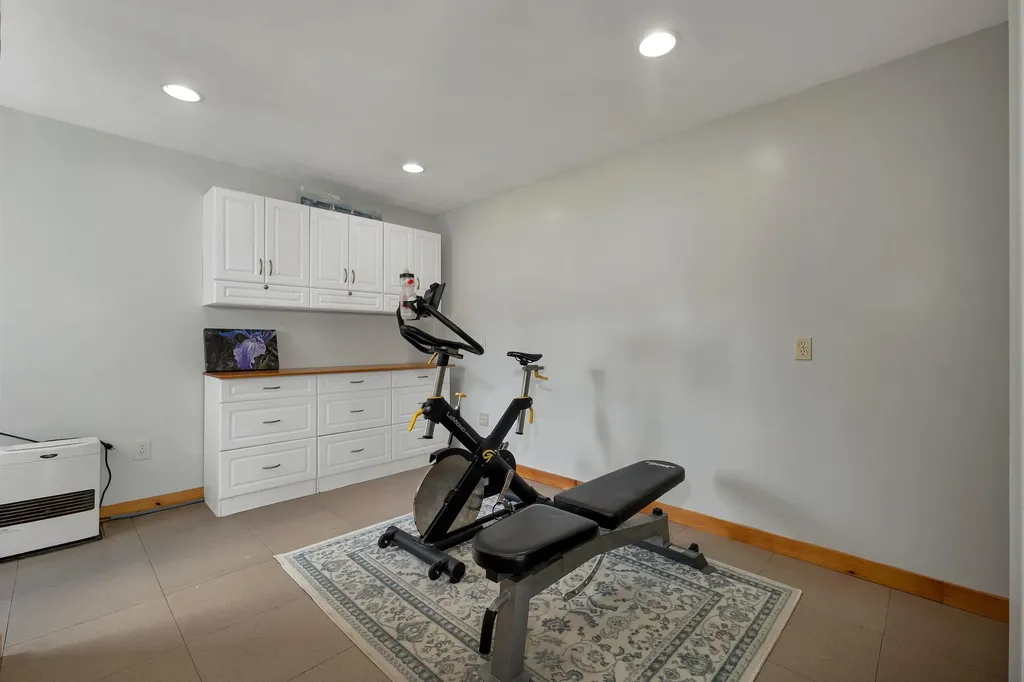 12 Hummingbird Lane Standish ME 04085