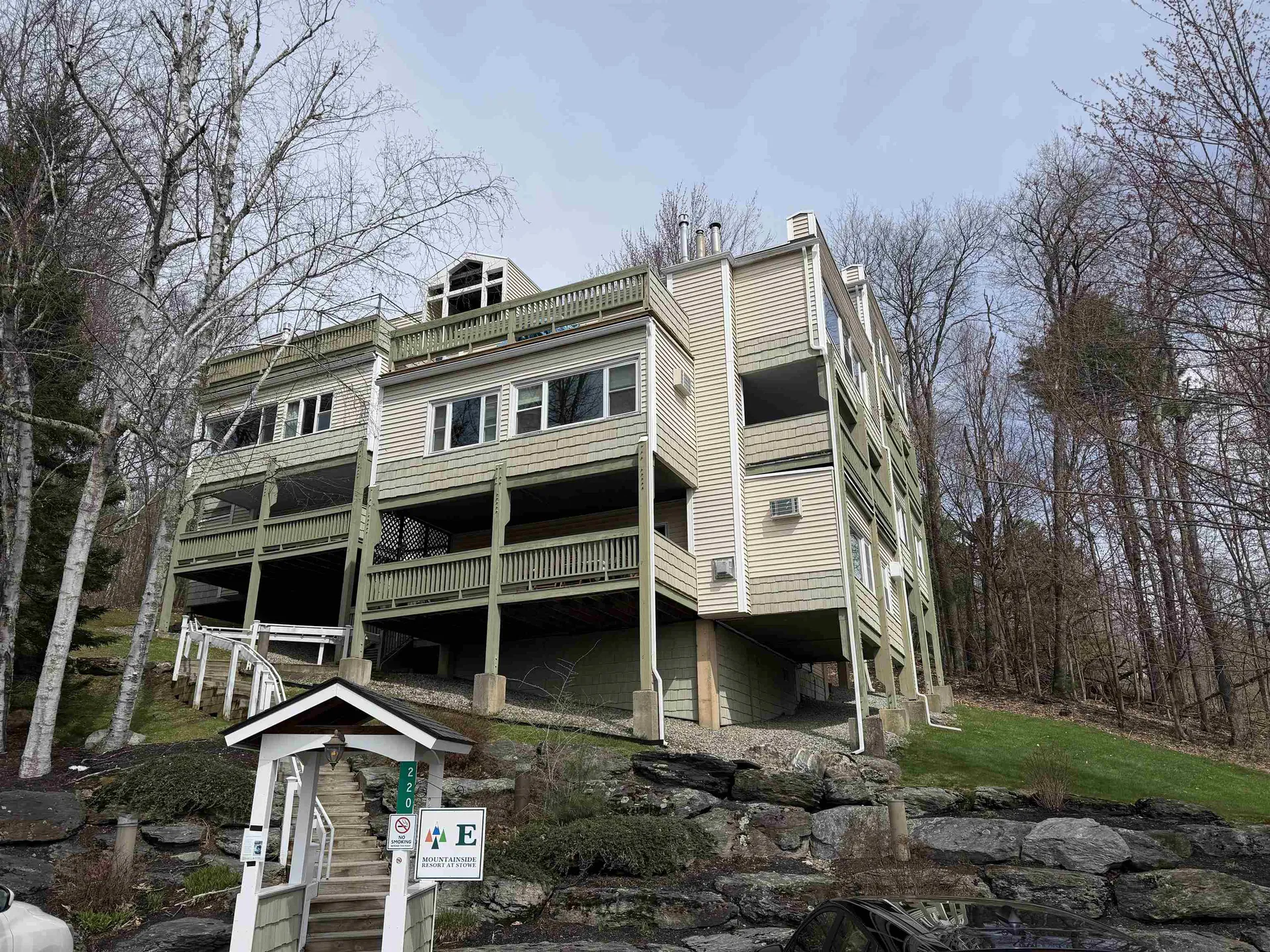 220 Mountainside Drive Stowe VT 05672