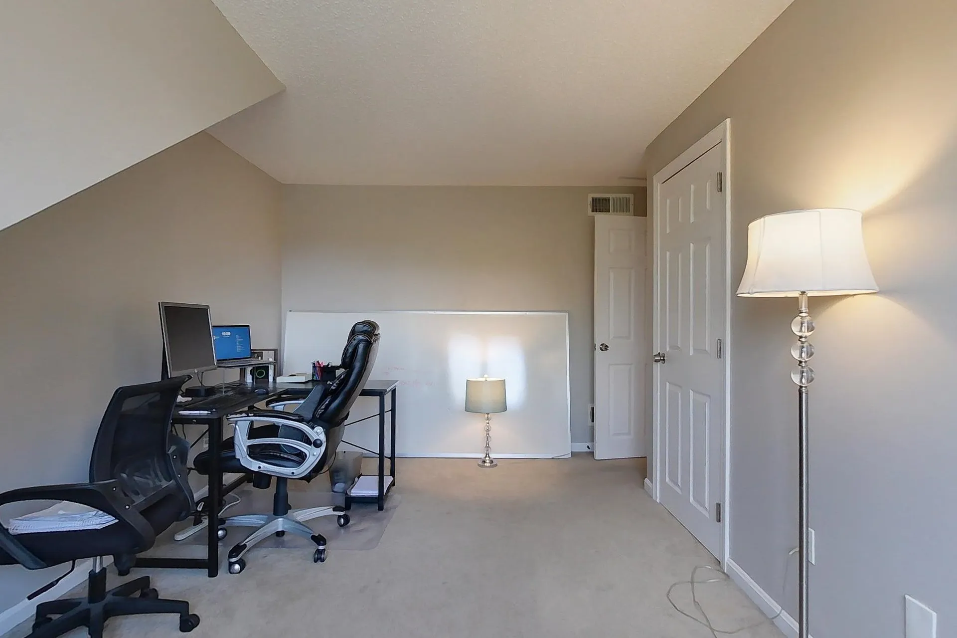 21 Gloucester Lane Nashua NH 03063
