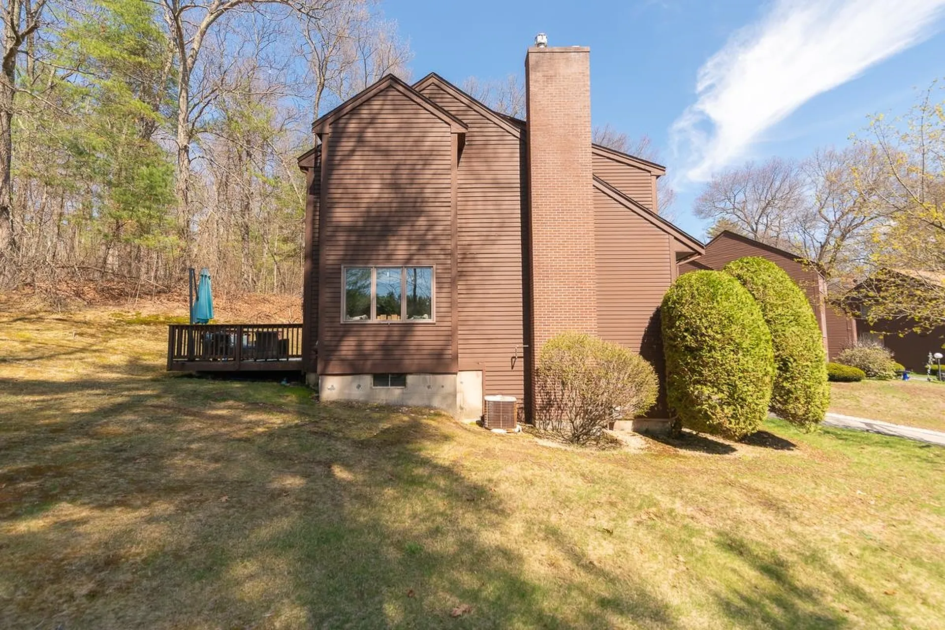 21 Gloucester Lane Nashua NH 03063