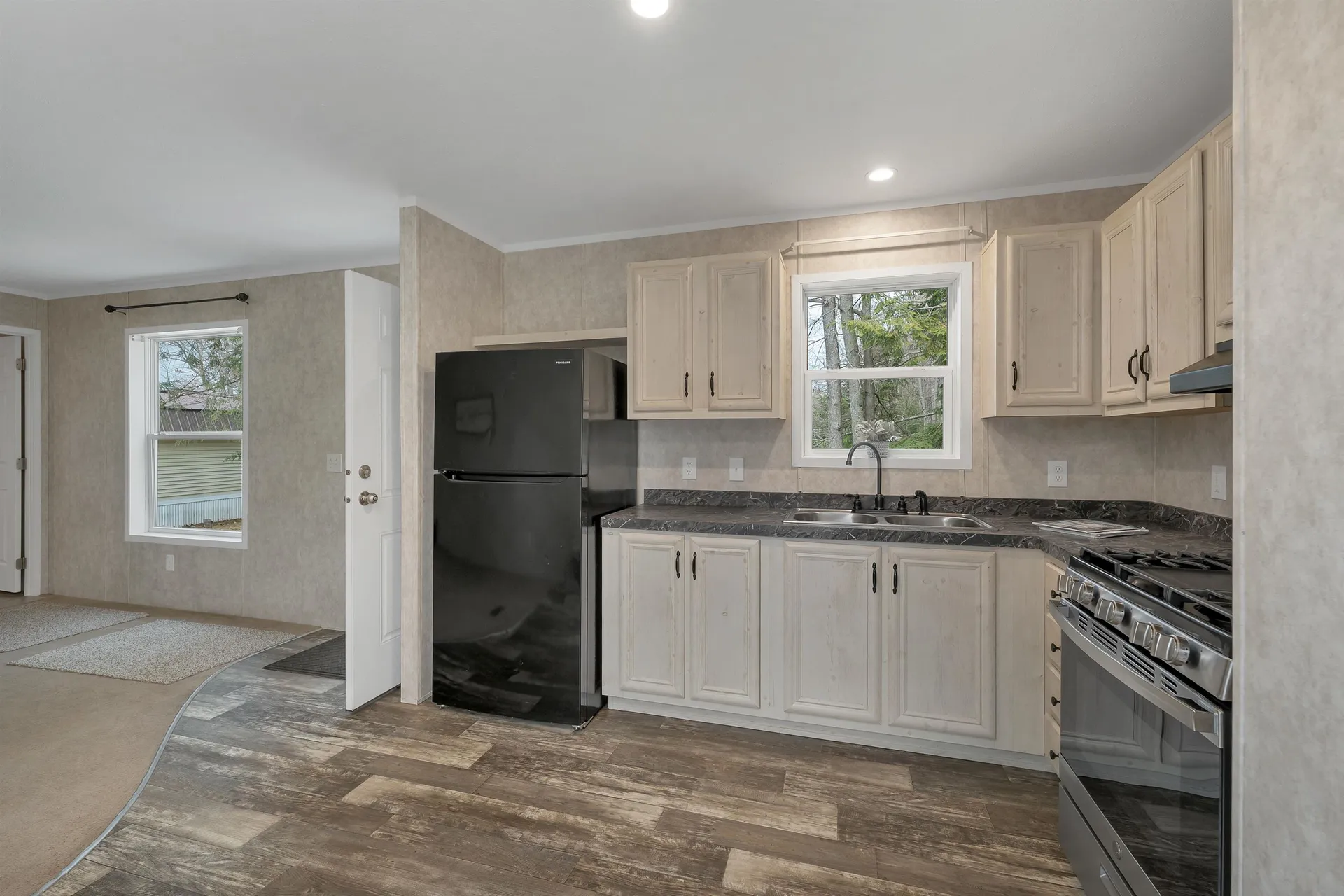 343 Old Lake Shore Road Gilford NH 03249