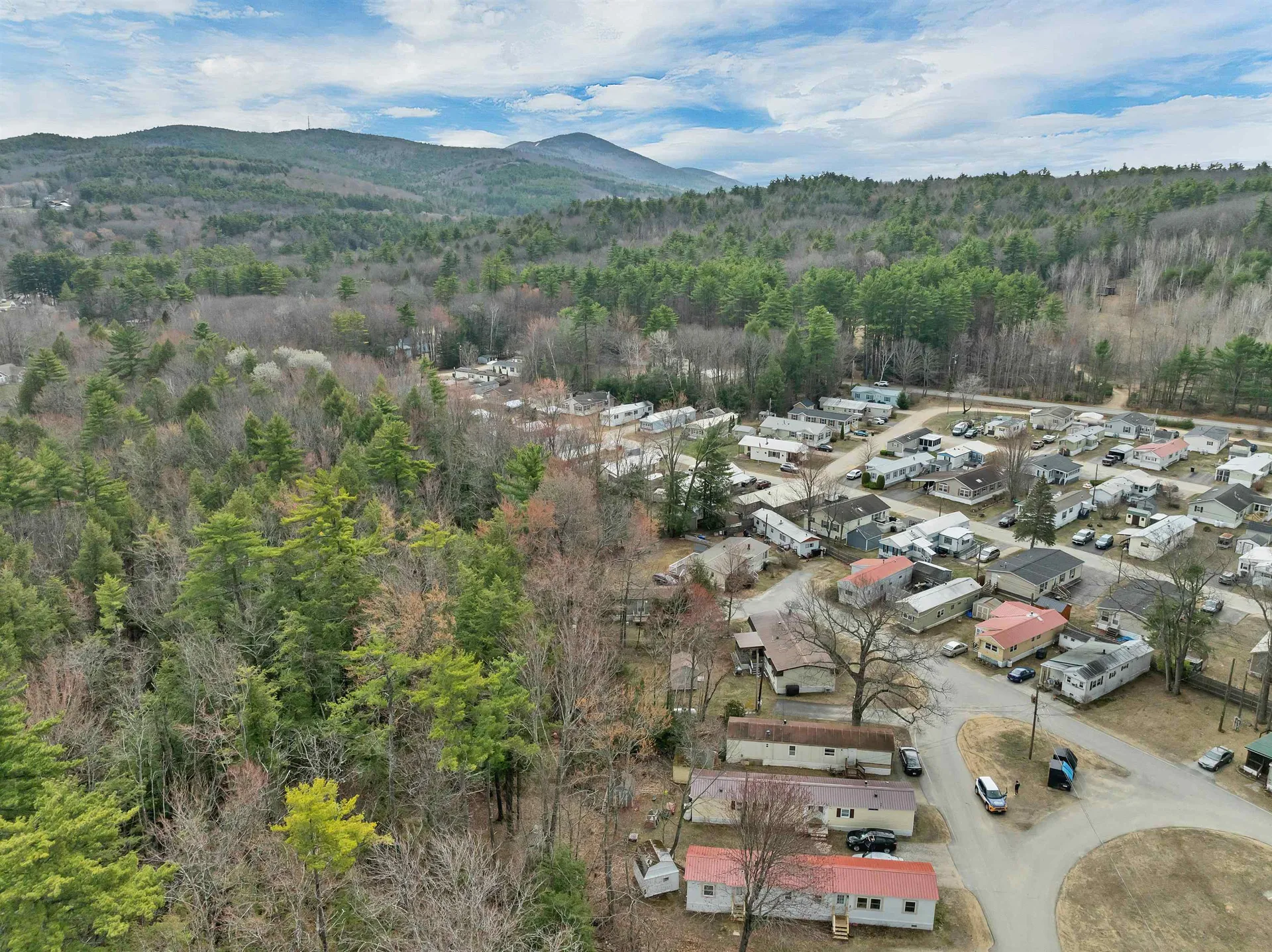 343 Old Lake Shore Road Gilford NH 03249