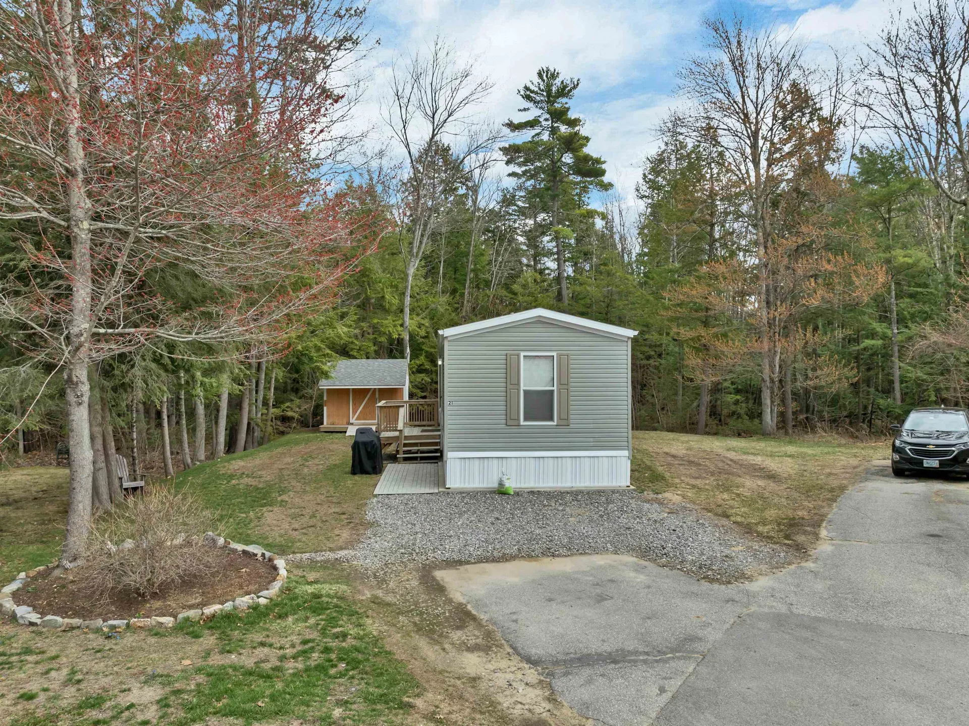 343 Old Lake Shore Road Gilford NH 03249
