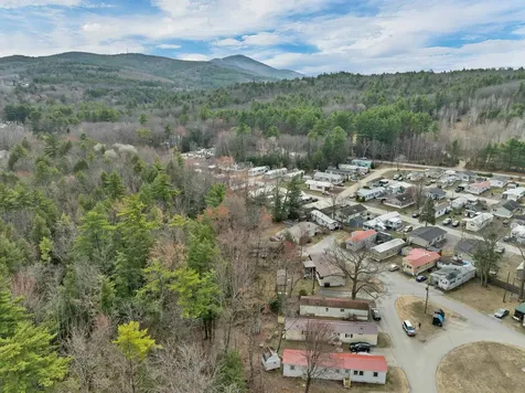 343 Old Lake Shore Road Gilford NH 03249