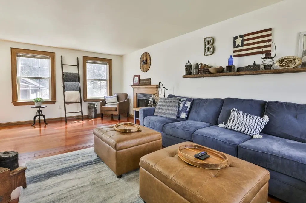 317 Middle Branch Road New Boston NH 03070