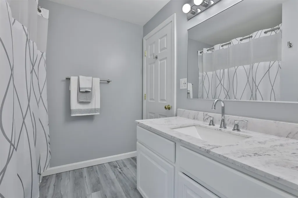 317 Middle Branch Road New Boston NH 03070