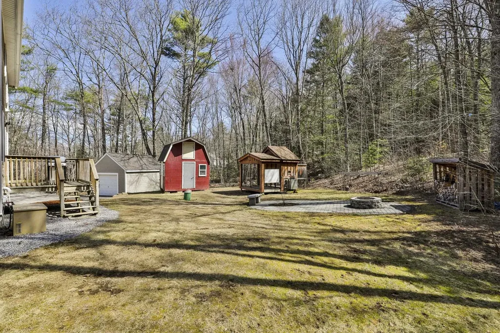 317 Middle Branch Road New Boston NH 03070
