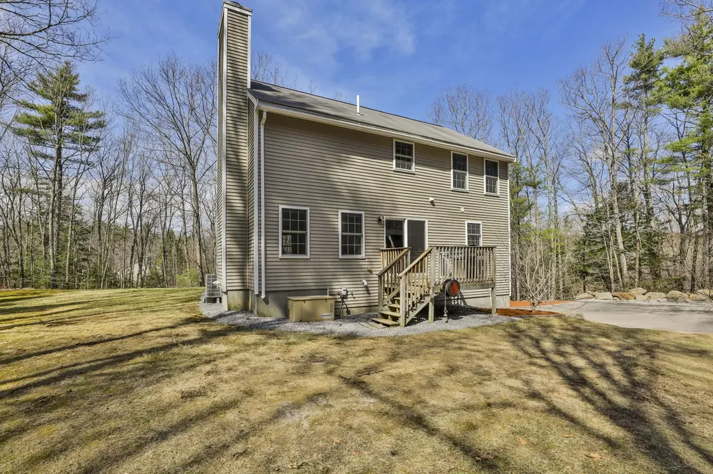 317 Middle Branch Road New Boston NH 03070