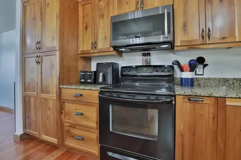 317 Middle Branch Road New Boston NH 03070