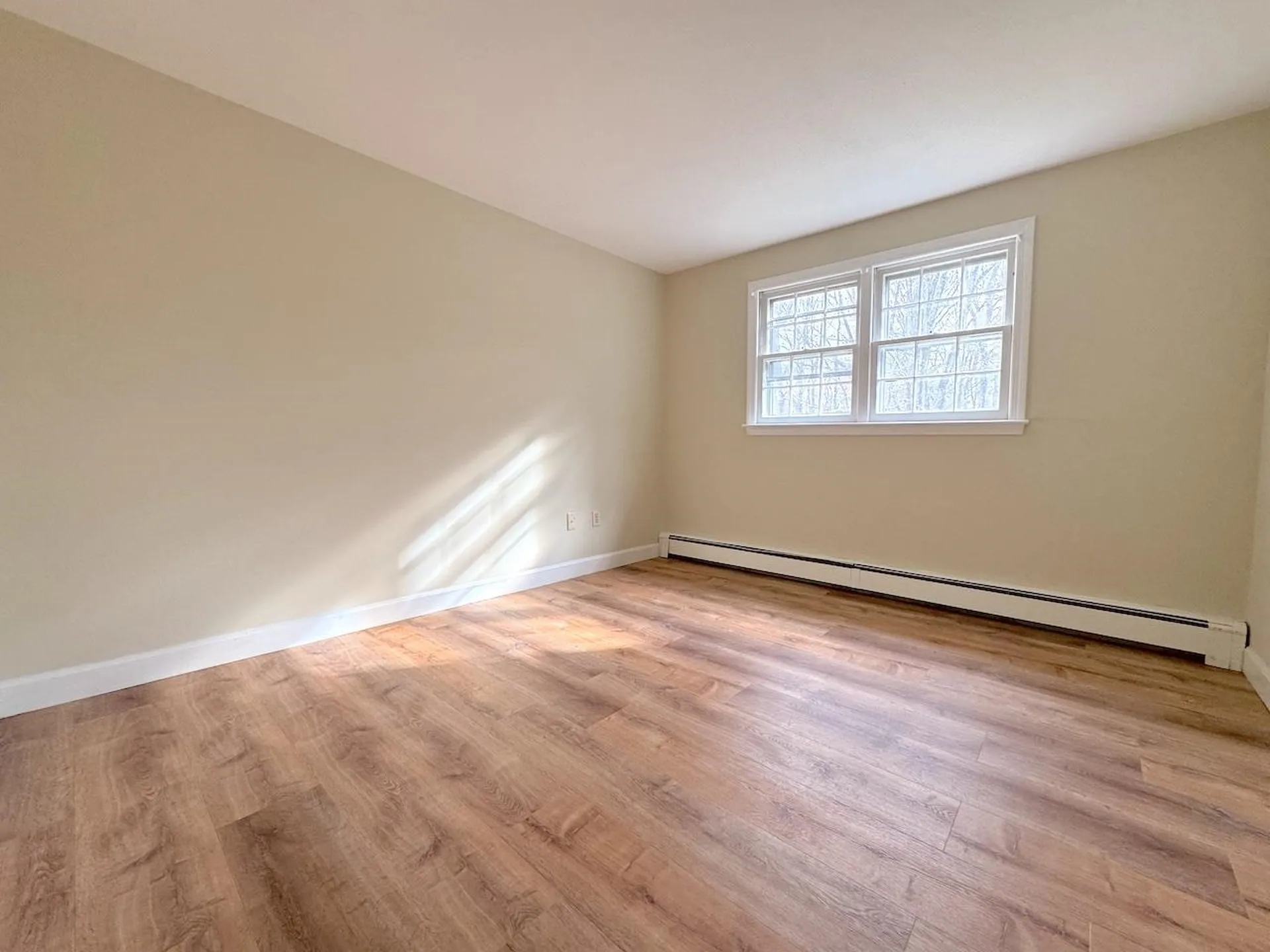 30 Highland Street Newton NH 03858