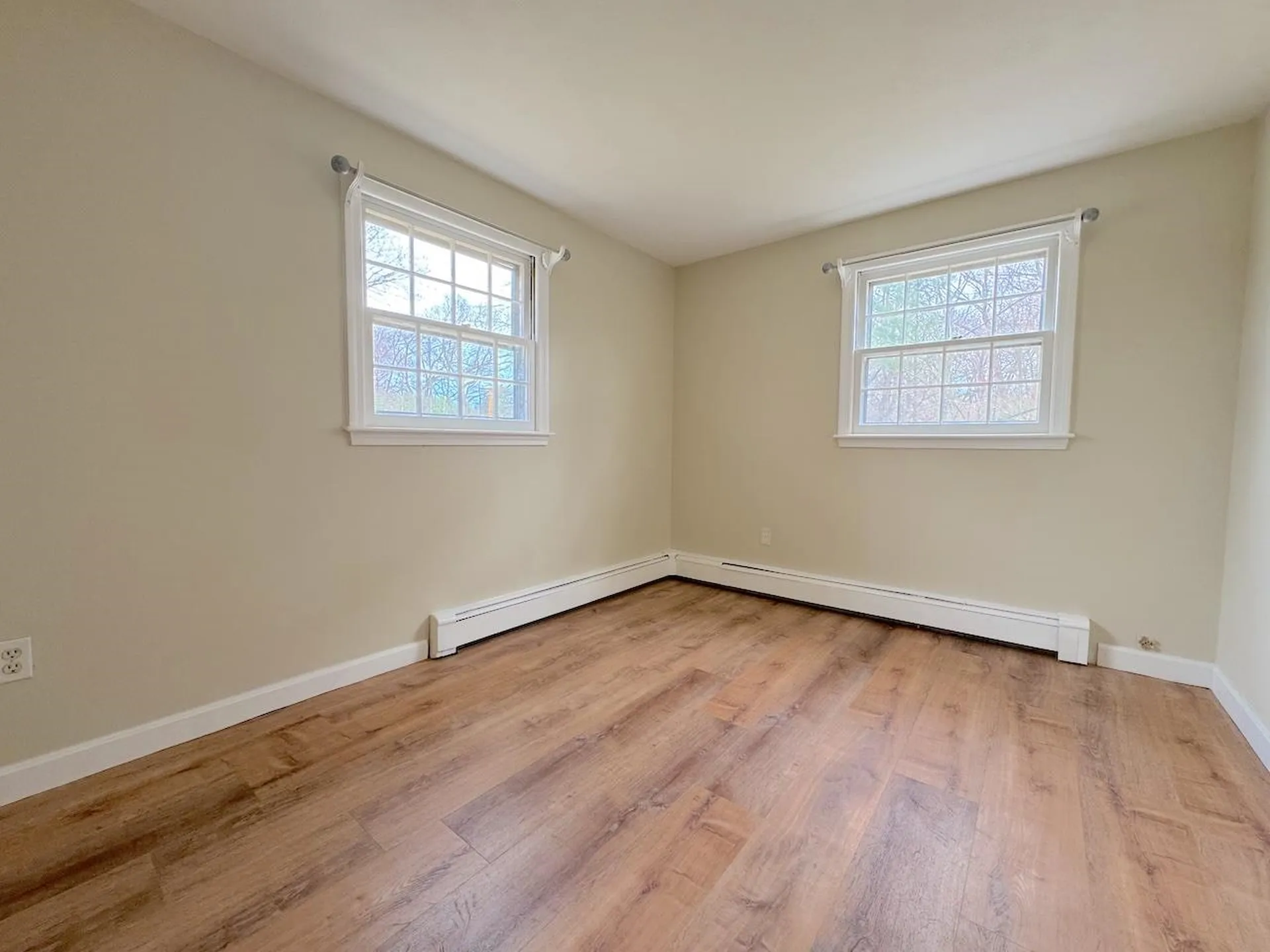 30 Highland Street Newton NH 03858