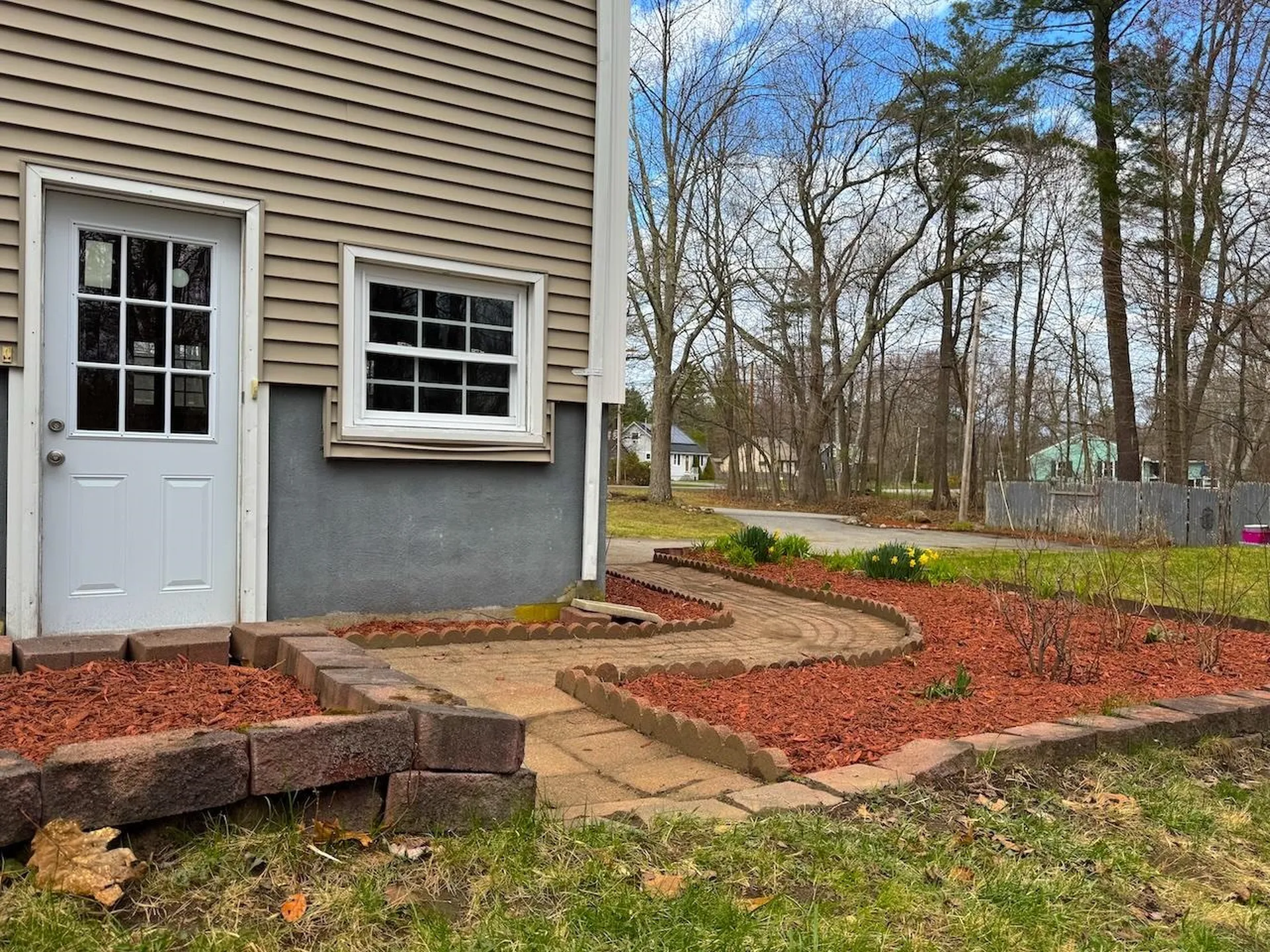 30 Highland Street Newton NH 03858