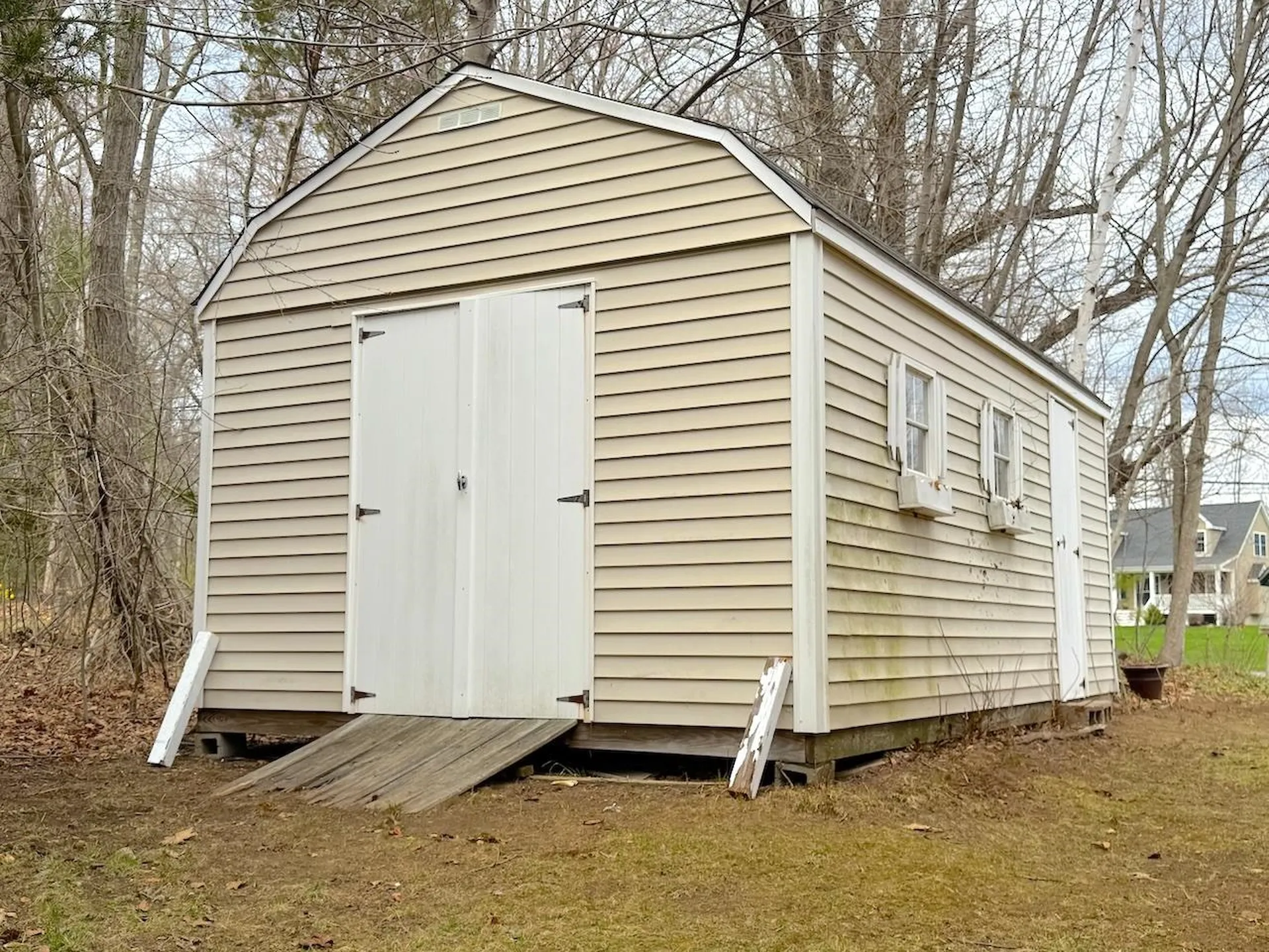 30 Highland Street Newton NH 03858