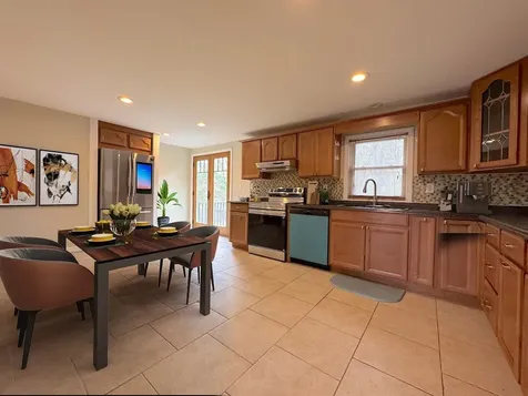 30 Highland Street Newton NH 03858