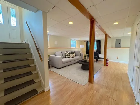 30 Highland Street Newton NH 03858