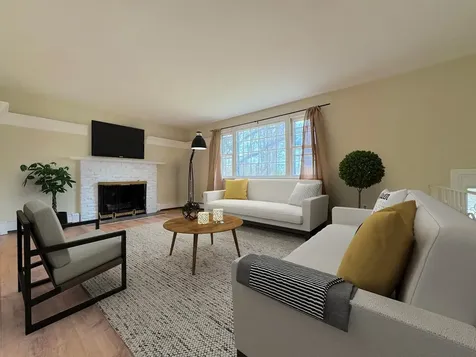 30 Highland Street Newton NH 03858