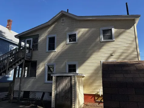 7 Gagne Street Rochester NH 03867