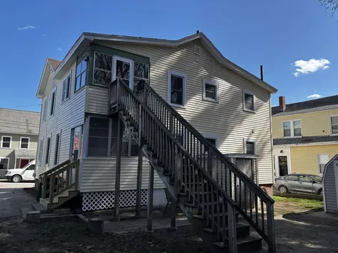 7 Gagne Street Rochester NH 03867