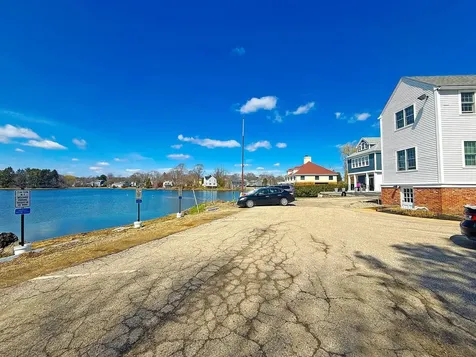 118 Maplewood Avenue Portsmouth NH 03801