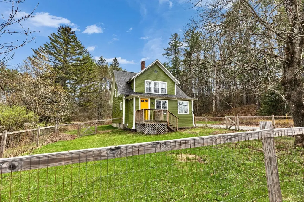 266 Old Homestead Highway Swanzey NH 03446