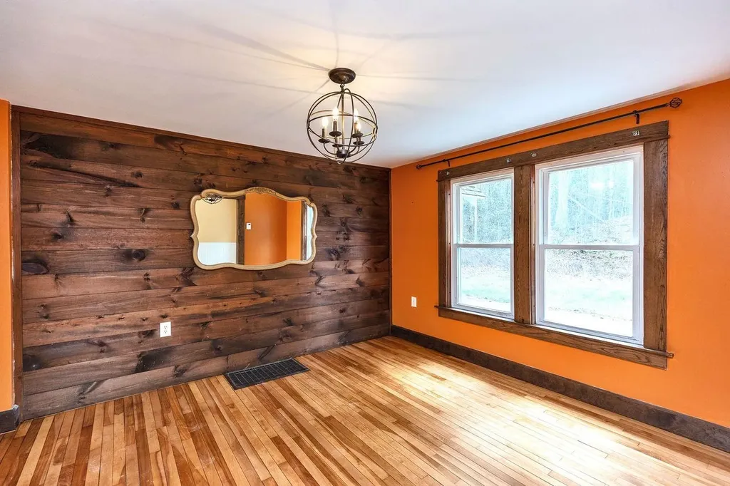 266 Old Homestead Highway Swanzey NH 03446