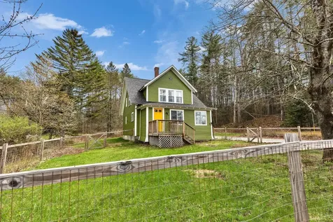 266 Old Homestead Highway Swanzey NH 03446