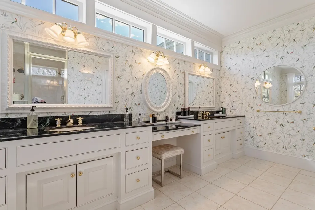 5 Cider Hill Road Hampton Falls NH 03844